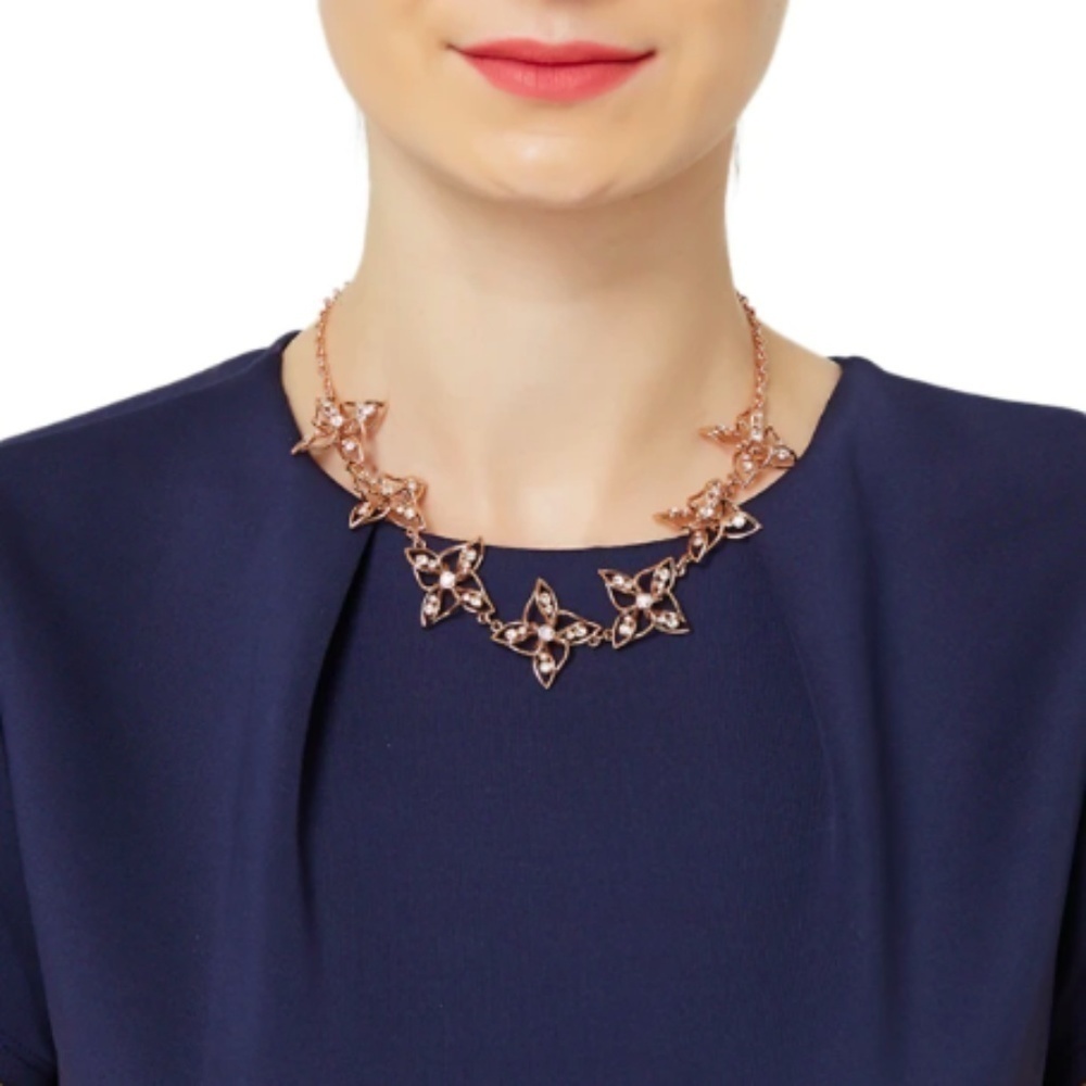 💕TED BAKER LONDON💕 Gold Charo Crystal Breeze Necklace NWT - Picture 2 of 8